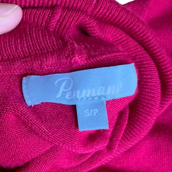 Pink Turtle Neck - Picture 2 of 3